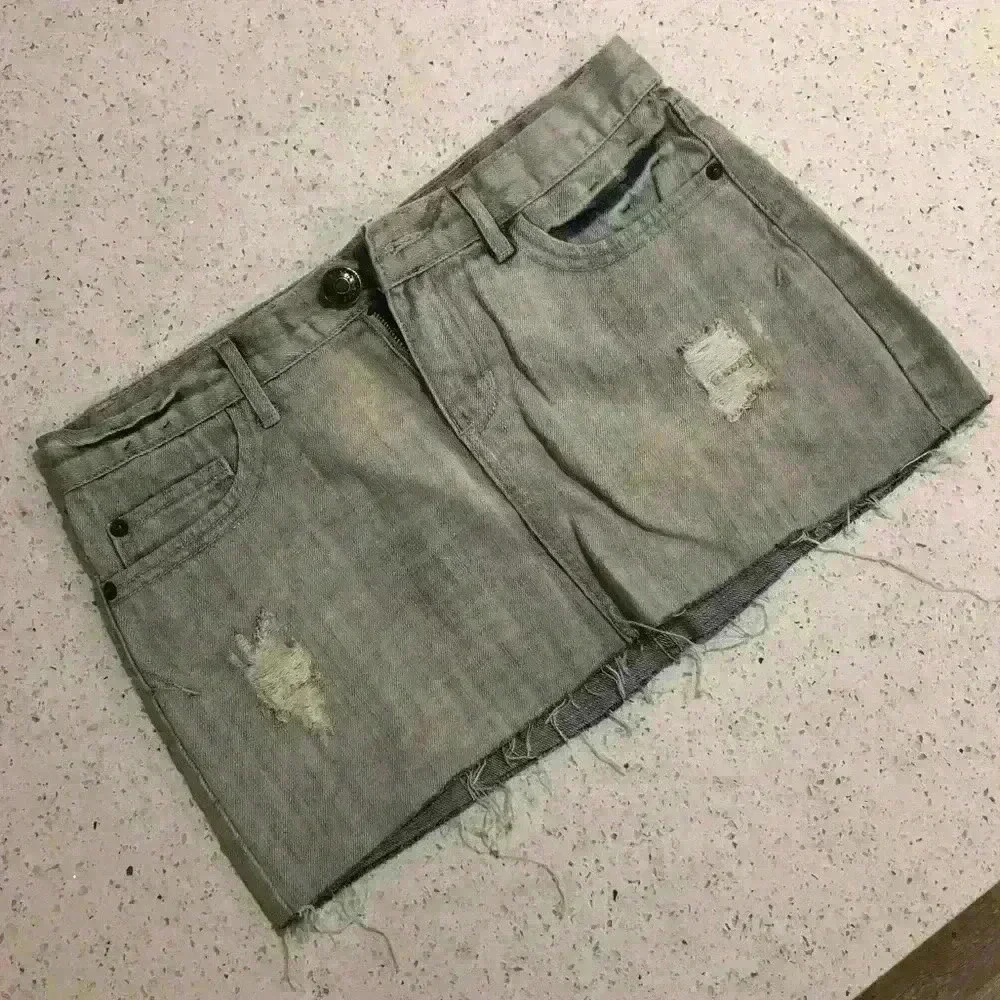 Cotton On Denim Skirt - Picture 5 of 5